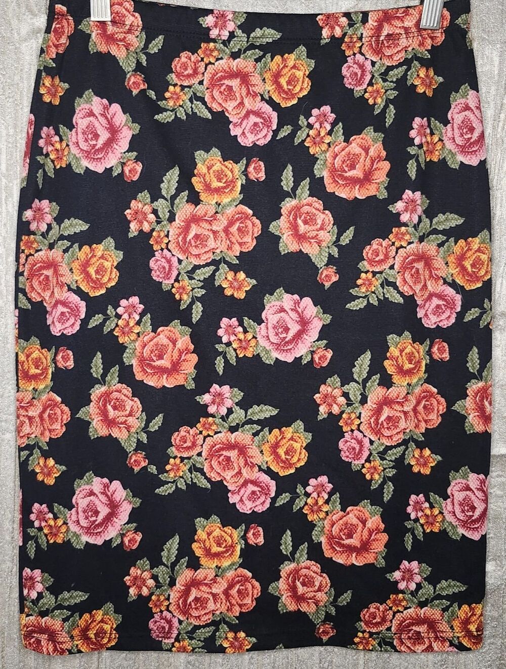 Black Rose Print Midi Pencil Skirt M Stretch Office Romantic Goth Spanish Sexy